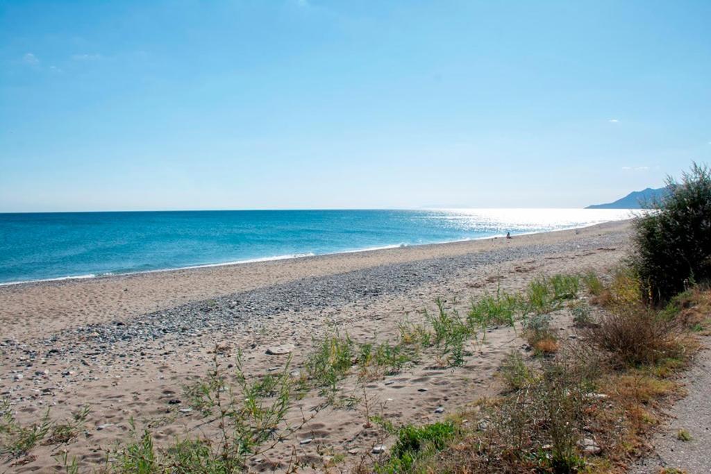 Vila Casa Vista Al Mar Dikella Exteriér fotografie